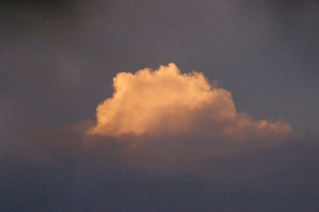 Evening Clouds I (30429 bytes)
