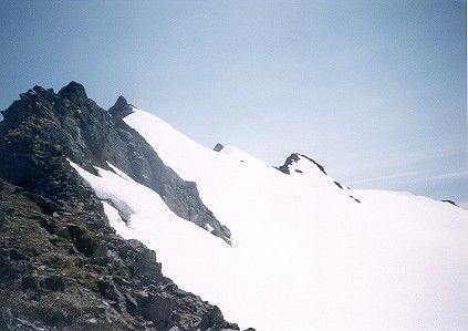 Bear Mountain Peaks (22k)