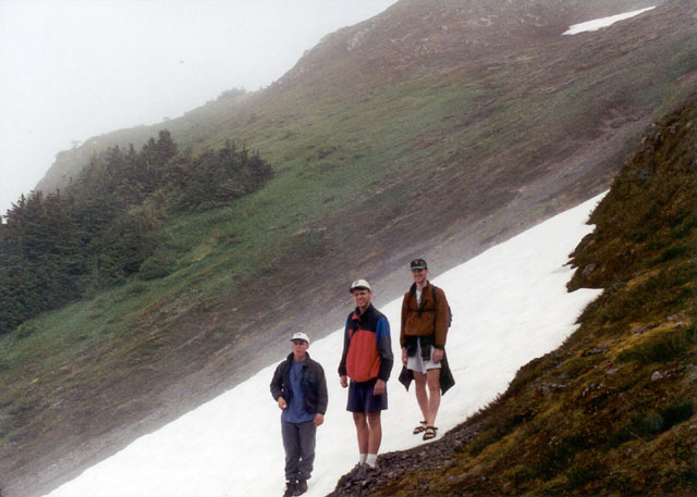 Brent, Me, and Jonathan on a Snowbank (71440 bytes)