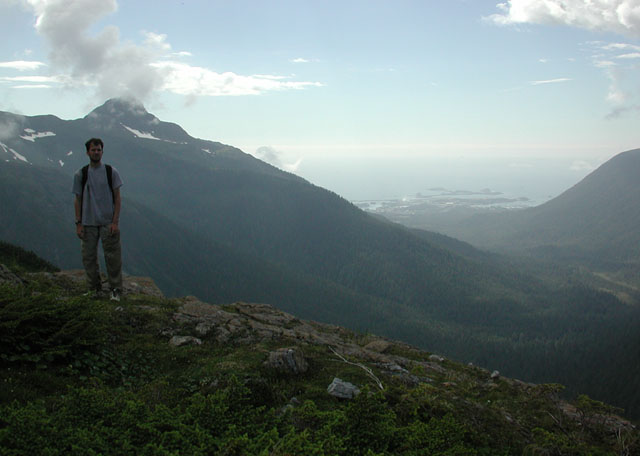 Jonathan Above Indian River Valley (43882 bytes)