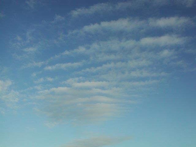 Clouds (16555 bytes)